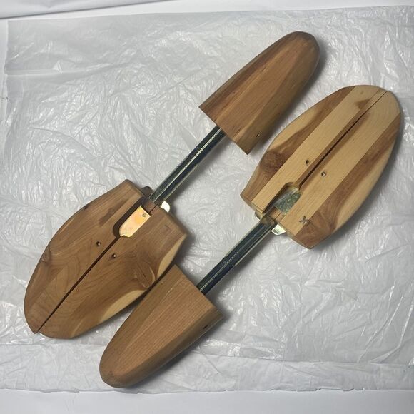 Florsheim Cedar Wood Shoe Trees - XL adjustable - Picture 2 of 5